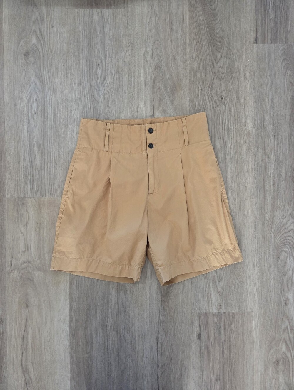Noa Noa Wmns Camel Pleated High Waist Shorts 36 (6) Norm Quiet Luxury Minimal